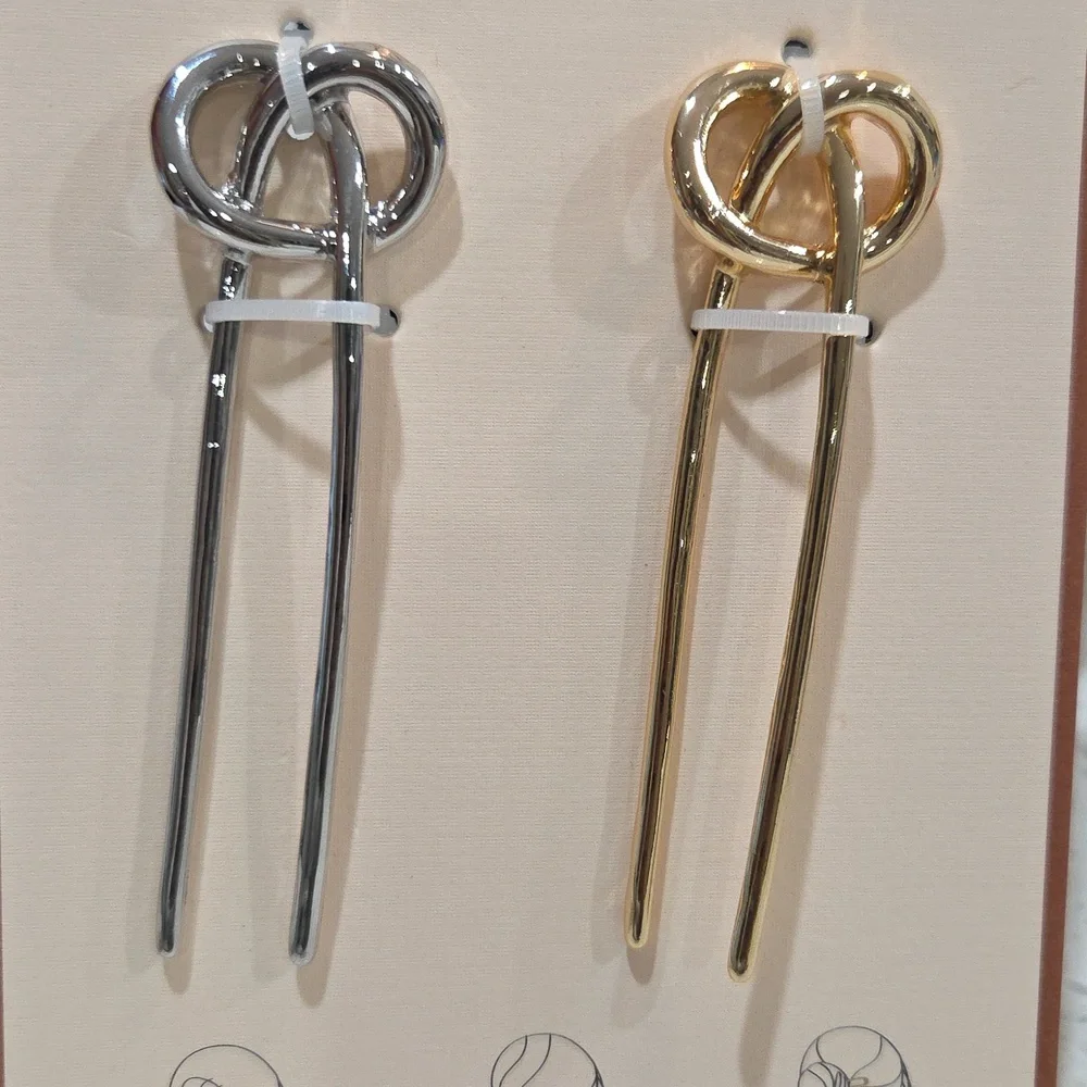 🩶▪️Camila Coelho ▪️Dual-Tone ( Silver/ Gold) Twist Tuck & Go  French Pins